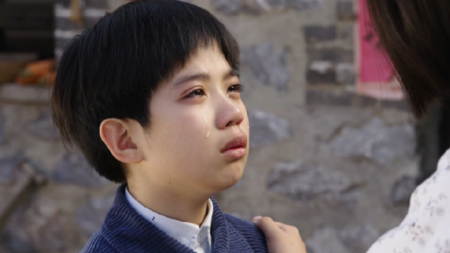 《养母的花样年华》墩子不舍离开与林秋雯虐心告别