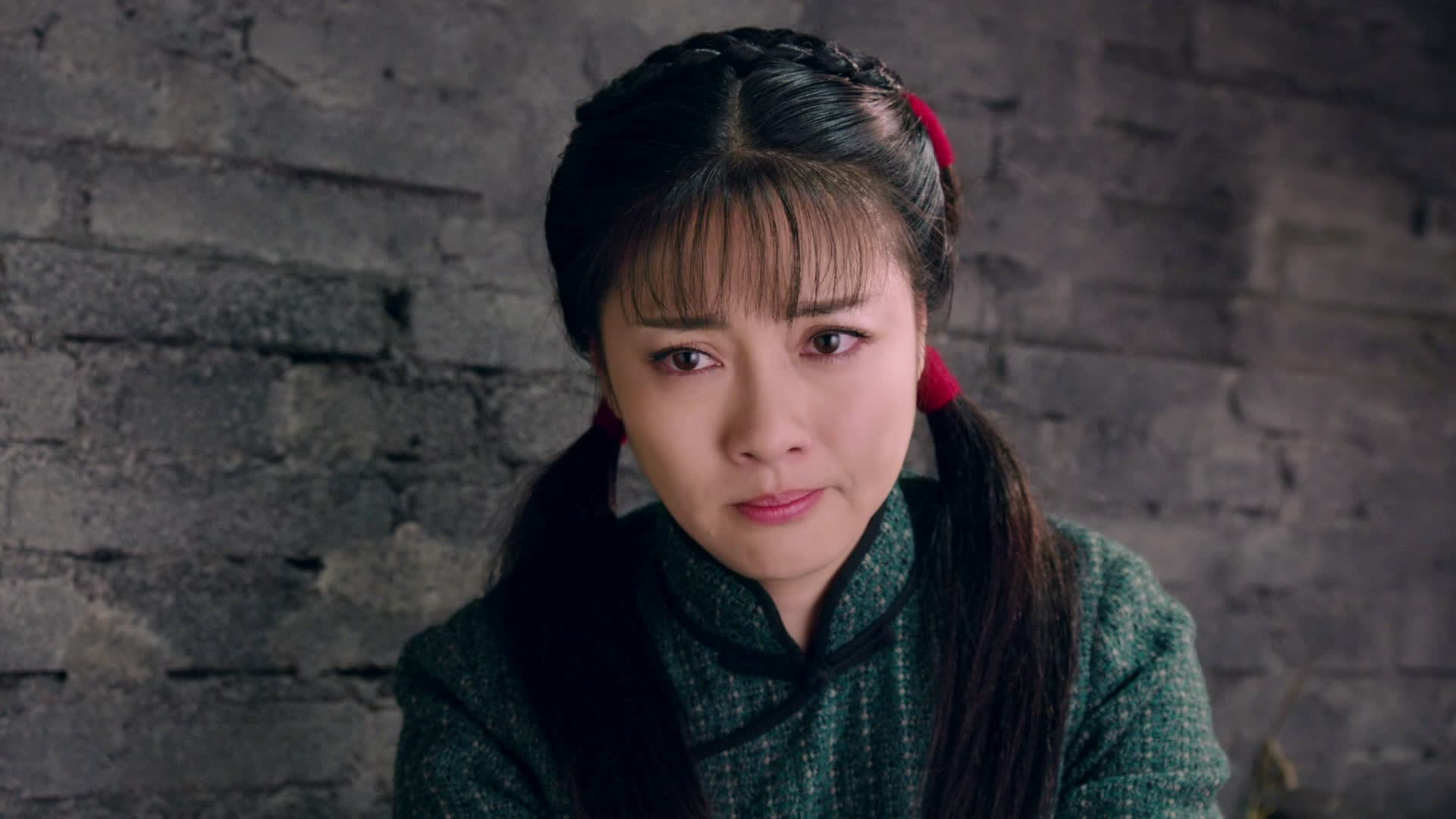 关世良对山杏进行了一番革命教育